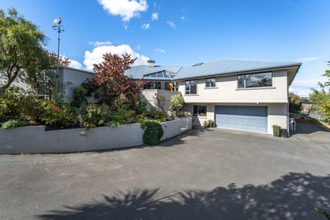 Photo of property in 10 Sunninghurst Drive, Fairfield, Dunedin, 9018