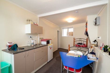 Photo of property in 23 Nairn Street, Mount Cook, Wellington, 6011