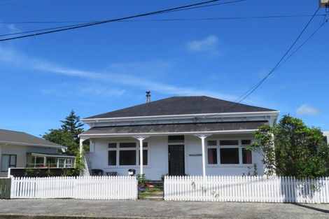 Photo of property in 44 Adderley Street, Westport, 7825