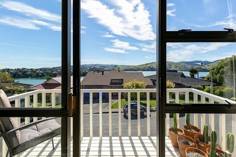 Photo of property in 11 Leeward Drive, Whitby, Porirua, 5024
