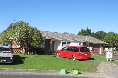 Photo of property in 13 Balfour Road, Manurewa, Auckland, 2102