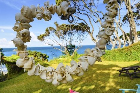 Photo of property in 25 Bournemouth Terrace, Murrays Bay, Auckland, 0630