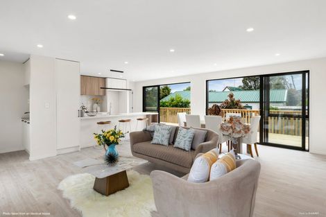 Photo of property in 107 Hamilton Drive, Waiuku, 2123