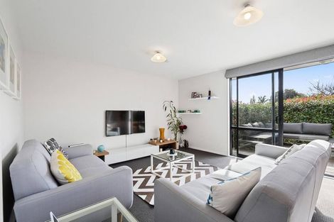 Photo of property in 44a Greenhaven Avenue, Opaheke, Papakura, 2113