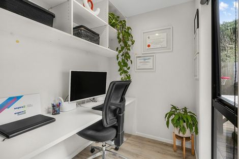 Photo of property in 33a Gillespies Road, Birchville, Upper Hutt, 5018