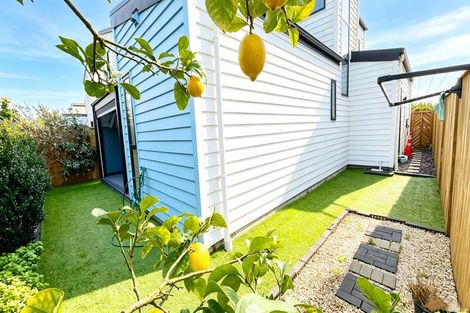 Photo of property in 32 Minhas Road, Papakura, 2110