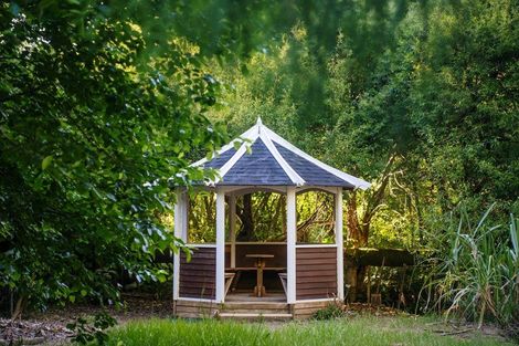 Photo of property in 180 Settlement Road, Papakura, 2110