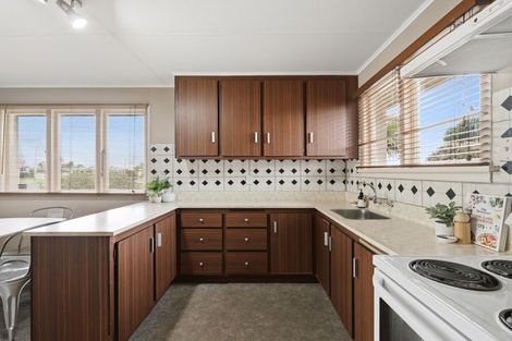 Photo of property in 1 Braemar Street, Kew, Invercargill, 9812