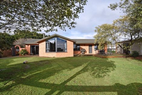 Photo of property in 98 Matua Road, Otatara, Invercargill, 9879