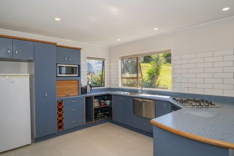 Photo of property in 87 Grange Road, Hahei, Whitianga, 3591