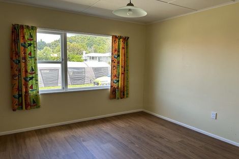 Photo of property in 87 Watt Street, Featherston, 5710