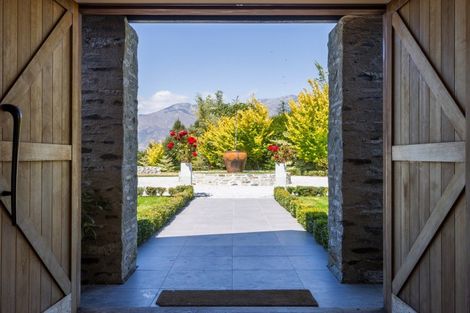 Photo of property in Butel Park, 15 Essex Avenue, Arrowtown, 9302