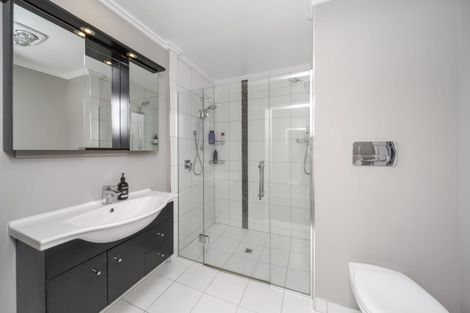 Photo of property in 21c Parkvue Drive, Bell Block, New Plymouth, 4312