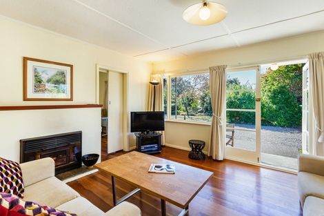 Photo of property in 9 Te Herekiekie Street, Turangi, 3334