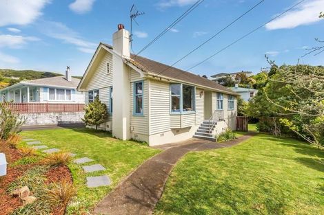 Photo of property in 14 Pembroke Street, Tawa, Wellington, 5028