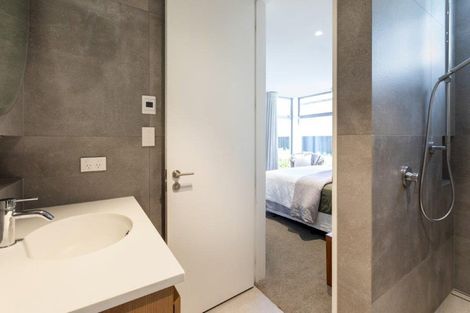 Photo of property in 3 Ngahere Street, Fendalton, Christchurch, 8041