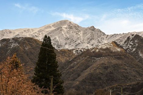 Photo of property in 5 Payne Place, Arrowtown, 9302