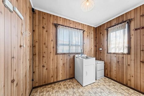 Photo of property in 181 Mangorei Road, Merrilands, New Plymouth, 4312