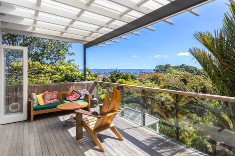 Photo of property in 42 West View Road, Westmere, Auckland, 1022
