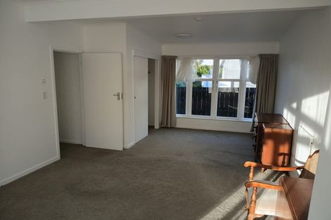 Photo of property in 68 Uxbridge Road, Mellons Bay, Auckland, 2014