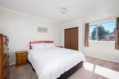 Photo of property in 1 Dunbar Place, Mosgiel, 9024