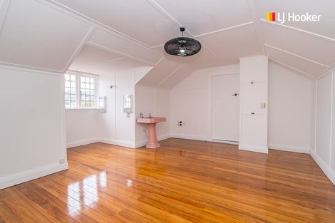 Photo of property in 42 Ings Avenue, Saint Clair, Dunedin, 9012