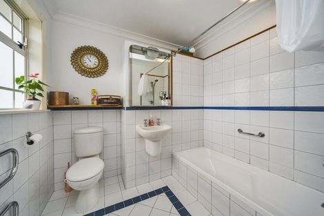 Photo of property in 57 Guy Avenue, Takaro, Palmerston North, 4410