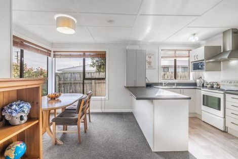 Photo of property in 62 Watt Road, Otatara, Invercargill, 9879