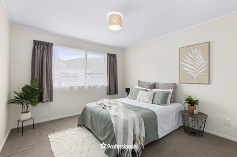 Photo of property in 52 Sladden Street, Naenae, Lower Hutt, 5011