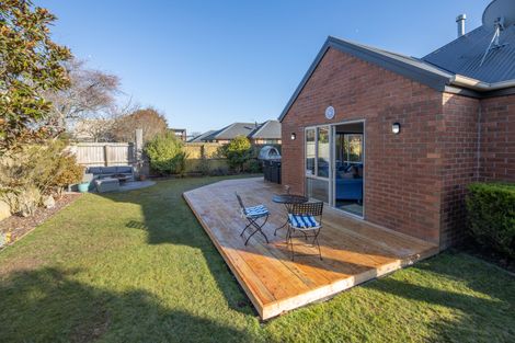 Photo of property in 136 Rothesay Road, Parklands, Christchurch, 8083