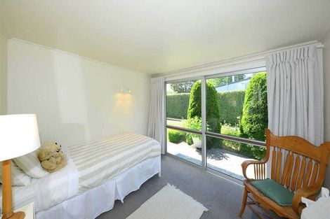 Photo of property in 8 Yardley Street, Avonhead, Christchurch, 8042