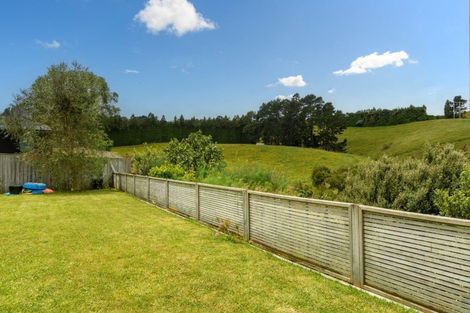 Photo of property in 100 Falcon Drive, Welcome Bay, Tauranga, 3112
