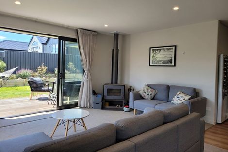 Photo of property in 11 Mcleod Avenue, Wanaka, 9305