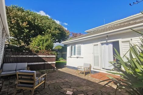 Photo of property in 12 Cornwall Street, Hutt Central, Lower Hutt, 5010
