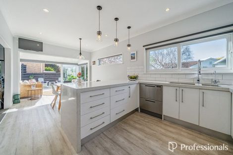 Photo of property in 32 Orr Crescent, Hutt Central, Lower Hutt, 5011