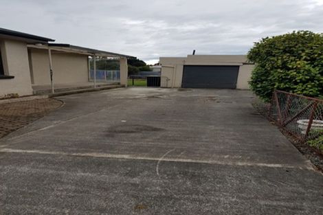 Photo of property in 42 Holloway Street, Waikiwi, Invercargill, 9810