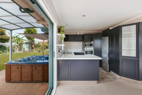Photo of property in 172 Pacific View Road, Papamoa Beach, Papamoa, 3118