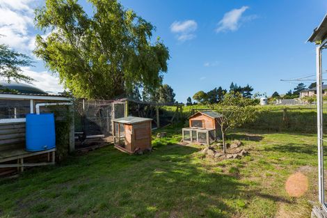 Photo of property in 17 Carnock Road, Harwood, Dunedin, 9077