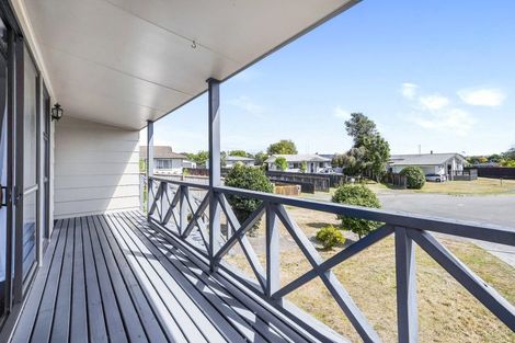 Photo of property in 40 Wairoa Place, Tokoroa, 3420