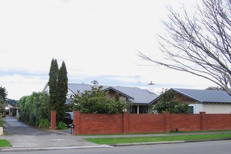 Photo of property in 70 Te Awe Awe Street, Hokowhitu, Palmerston North, 4410