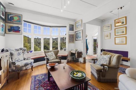 Photo of property in 167 Wadestown Road, Wadestown, Wellington, 6012