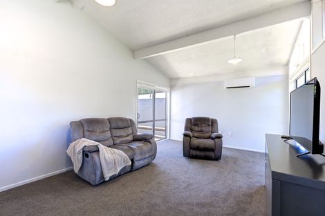 Photo of property in 5 Craig Place, Fairview Downs, Hamilton, 3214