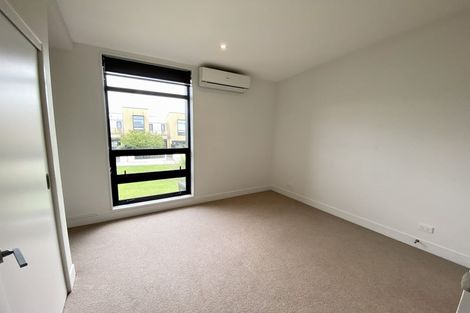 Photo of property in 19 Isitt Road, Hobsonville, Auckland, 0616