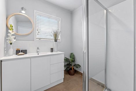 Photo of property in 1/32 Prospect Terrace, Pukekohe, 2120