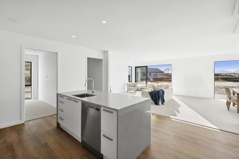 Photo of property in 33 Atkins Road, Luggate, Wanaka, 9382