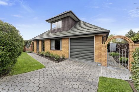 Photo of property in 10 Elvira Court, Bishopdale, Christchurch, 8053