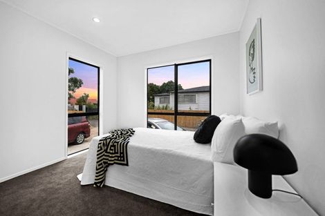 Photo of property in 40 West Harbour Drive, West Harbour, Auckland, 0618