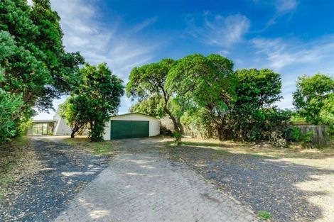 Photo of property in 245 Manly Street, Paraparaumu Beach, Paraparaumu, 5032