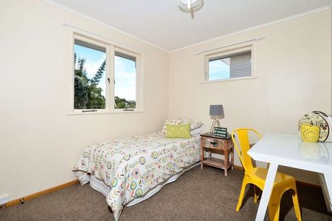 Photo of property in 24 Helena Street, Massey, Auckland, 0614