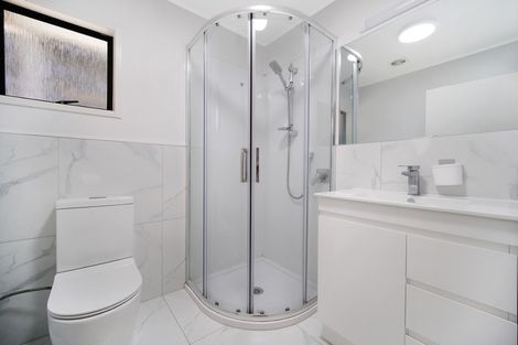 Photo of property in 30 Paulownia Place, Totara Heights, Auckland, 2105